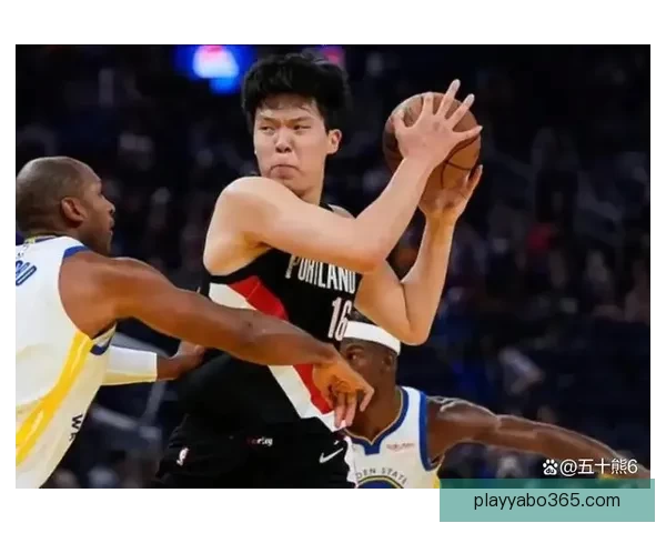 杨瀚森第36场缺席 开拓者逆转森林狼18分 格兰特26分助队取胜 杨瀚森第36场缺席 开拓者逆转森林狼18分 格兰特26分助队取胜